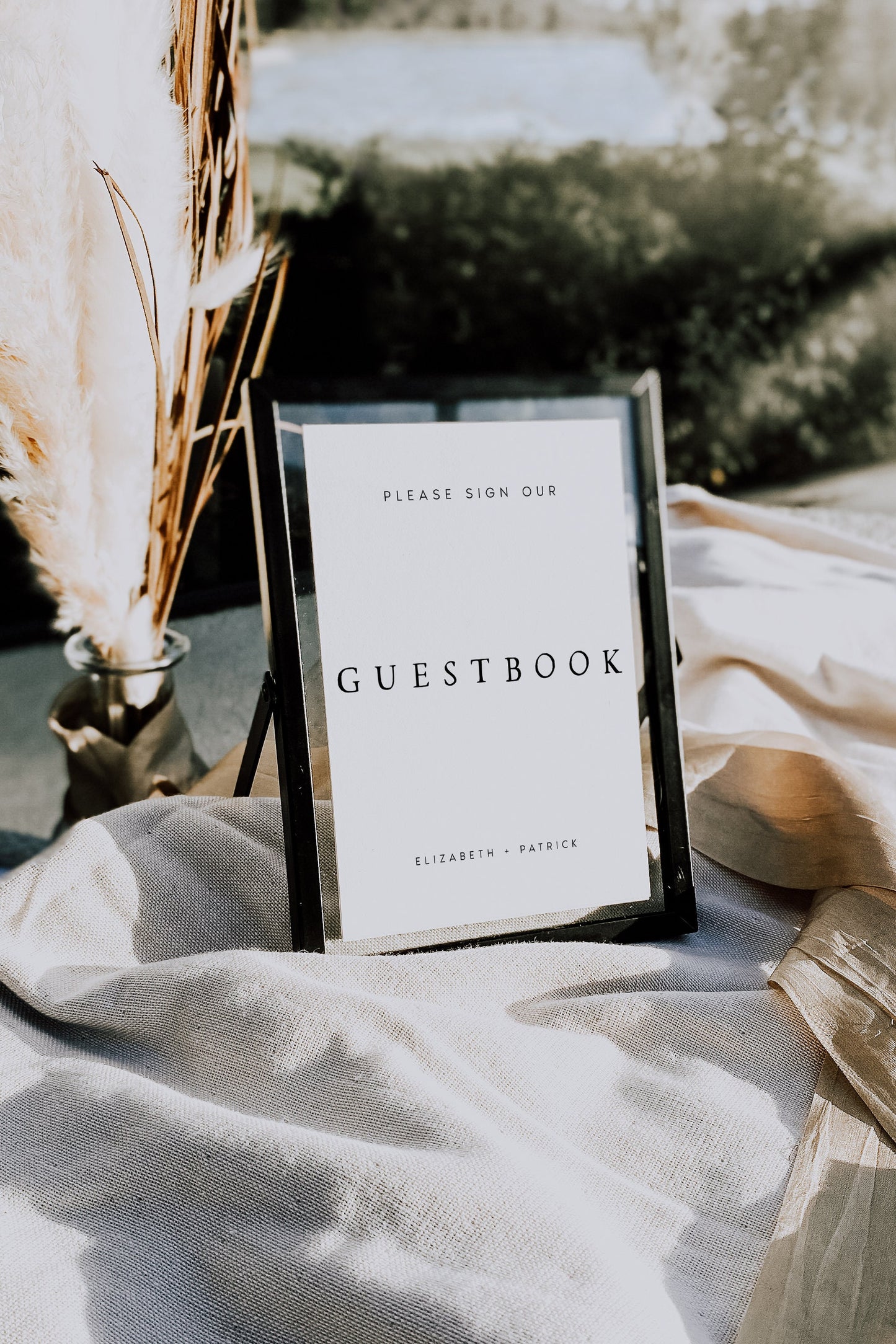 Elizabeth Minimalist Guestbook Wedding Sign