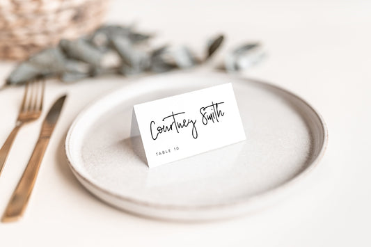 Courtney Modern Place Card Template