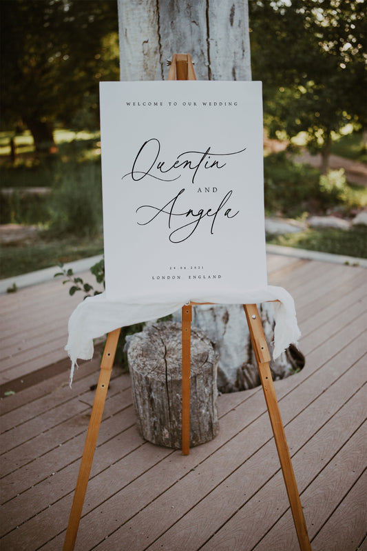 Quentin Minimalist Wedding Welcome Sign