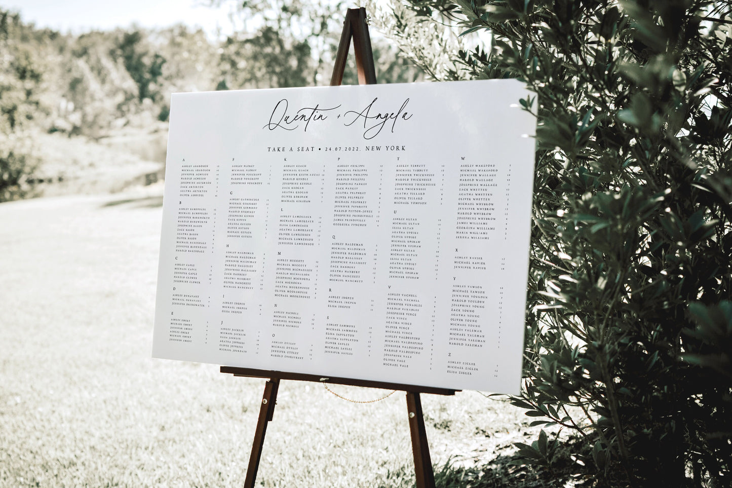 Quentin Minimalist Alphabetical Seating Chart Sign